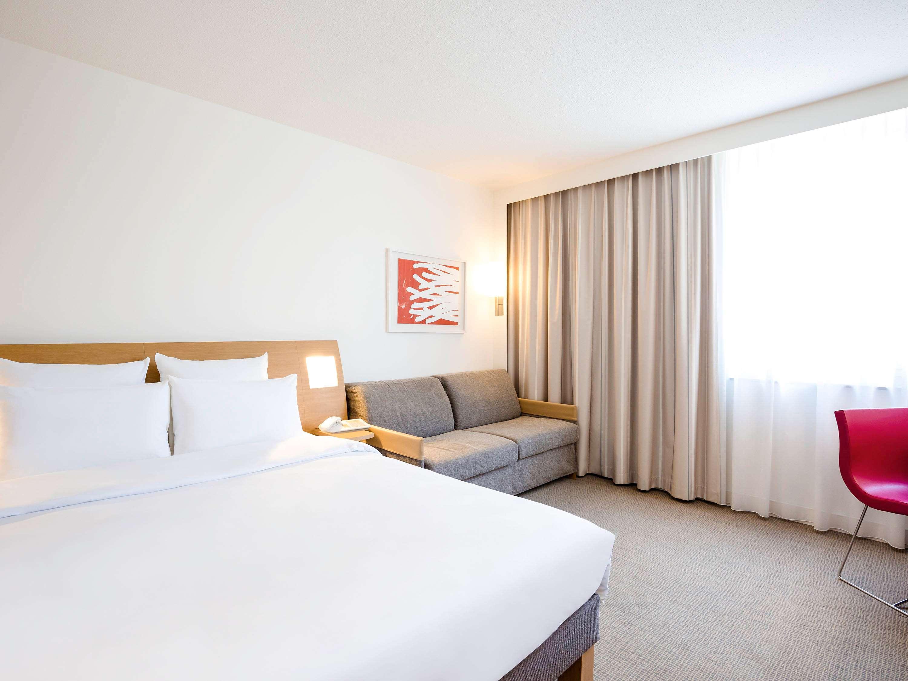 โนโวเทล มาร์น ลา วัลเล กอลเจียน Hotel โคลลิเฌียง ภายนอก รูปภาพ